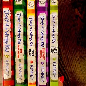 Lot: Diary of a Wimpy Kid books